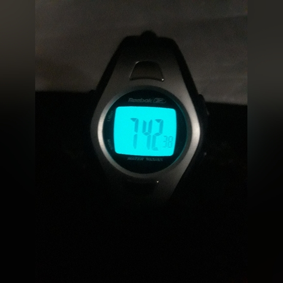 Reebok Unisex Watch The Heart Beat Calculator - Picture 4 of 6